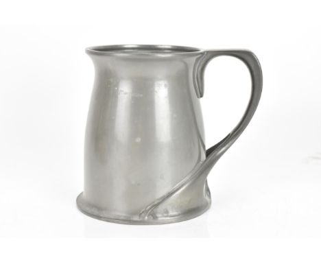 A Liberty & Co Tudric Pewter tankard, designed by Oliver Baker, model No.066, having a planished body with a flared rim and w