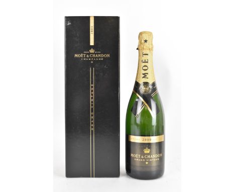 A Bottle of Moet and Chandon Grand Vintage 2000 champagne with box, 750mlIf there is no condition report shown, please reques