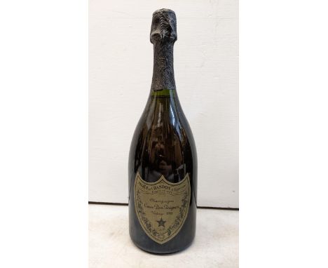 A bottle of Moet & Chandon Champagne Cuvée Dom Pérignon, vintage 1983, 75cmIf there is no condition report shown, please requ