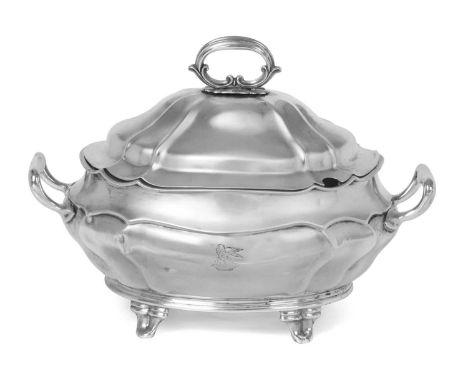 tapering oval and on four panel feet, with two angular handles, the conforming detachable cover with reeded loop handle27.5cm