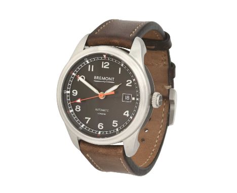 (calibre ETA 2892A2) lever movement signed and numbered 15477, black dial with luminous Arabic numerals, date aperture, screw