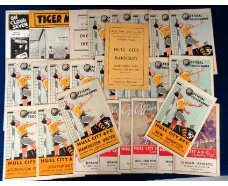 Football programmes, Hull City Homes, 1948/49, 25 programmes, inc. Mansfield, Accrington Stanley (League &amp; FAC), Wrexham,