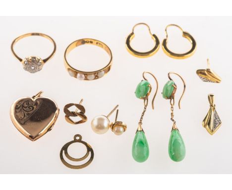 A mixed group of jewellery, including an Art Deco flowerhead ring set with old-cut diamonds, unmarked & untested, engraved in
