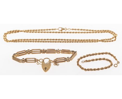 A mixed group of jewellery, including a 9ct gold gate bracelet with a heart padlock & safety chain, engraved initials to the 