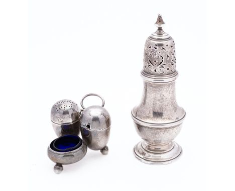 A George V silver baluster sugar shaker by William Comyns & Sons, London, 1927,inverted baluster finial over domed cover and 