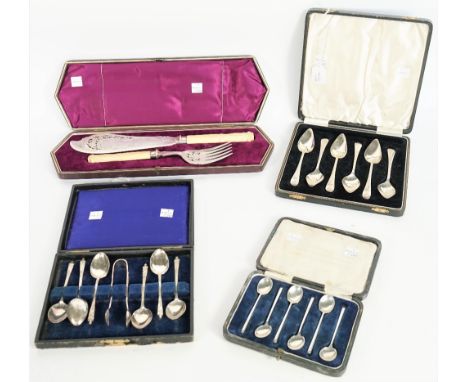 Silver, comprising; a set of six grapefruit spoons, Birmingham 1936, a set of six coffee spoons, Sheffield 1926, combined wei