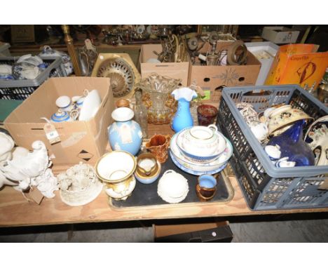 4 trays of decorative ceramics including Minton floral pattern tea wares, an Amber glass footed bowl, Victorian ruby glass va