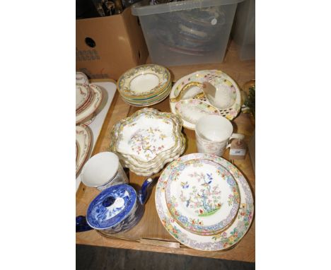 A Tray of decorative ceramics including 3 graduated Mintons dishes, Mintons floral pattern dishes and tea wares,a Gladstone h