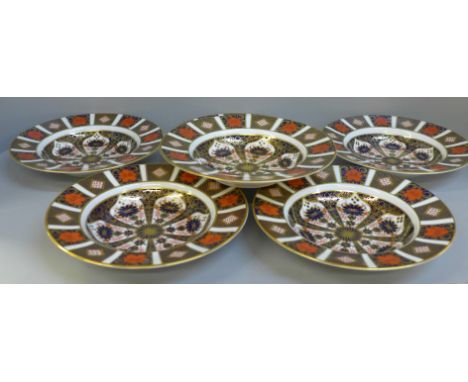 Six Royal Crown Derby 1128 Imari soup bowls, first quality, 21.5cm, (10½") 