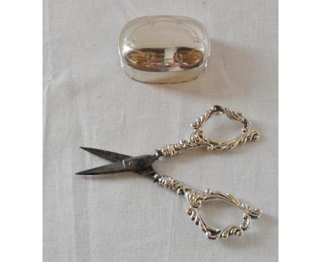 Silver snuff box marked and silver handled scissors both marked 'sterling' total weight 1.89 oz