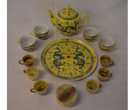 Onyx miniature tea service & oriental part tea service