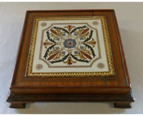 Edwardian tile stand