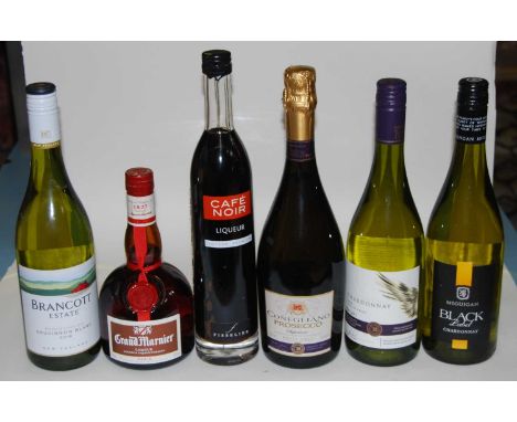 Mixed lot of wine and liqueur, to include various New World white wines, Conegliano Prosecco, Grand Marnier, Cafe Noir liqueu