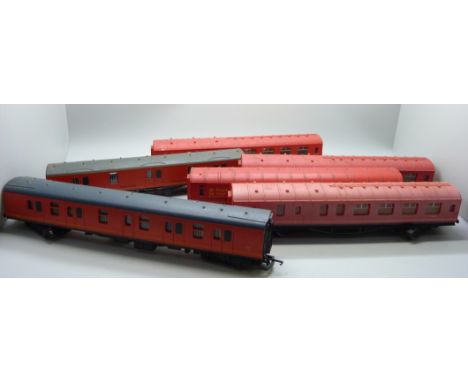 Six Hornby and Lima OO gauge Royal Mail carriages 