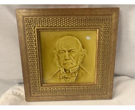 A FRAMED MINTON {GLADSTONE} TILE 