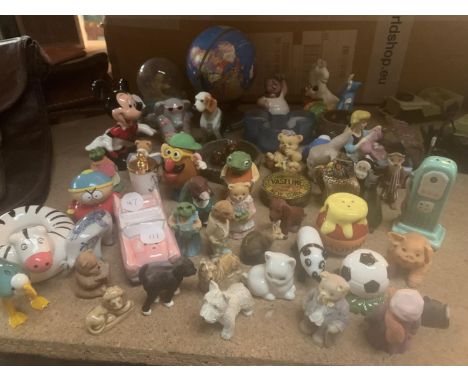 VARIOUS ITEMS TO INCLUDE A LARGE QUANTITY OF FIGURINES, SMALL GLOBE ETC 