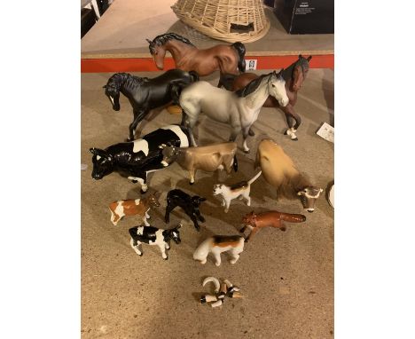 A SELECTION OF BESWICK AND CERAMIC ANIMALS. DAMAGE TO SEVERAL PIECES; MAINLY LEGS 