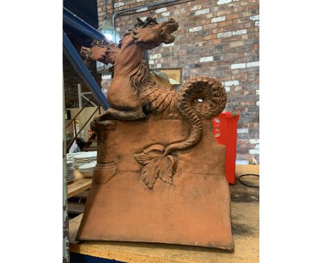 A JANUS HORSE SEA SERPENT RIDGE TILE H:54CM 
