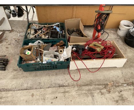 AN ASSORTMENT OF HARDWARE AND TOOLS TO INCLUDE A JIGSAW, HEAT GUN AND NAILS ETC 