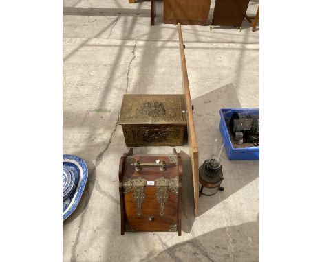 A BRASS LOG BOX, A WOODEN COAL BOX A MIRROR AND AN OIL LAMP 