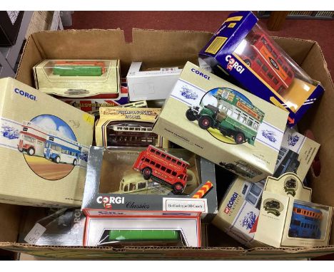A Quantity of Predominantly Diecast Model Buses by Matchbox, Corgi, Lledo and Other, including Corgi #33501, Guide Friday Ley