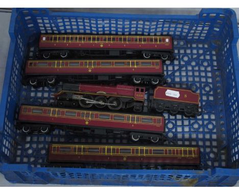A Triang 'OO' Gauge/4mm 4-6-2 Class 7P Steam Tender Locomotive, "Princess Elizabeth" L.M.S maroon R/No 6201, plus four MKI L.