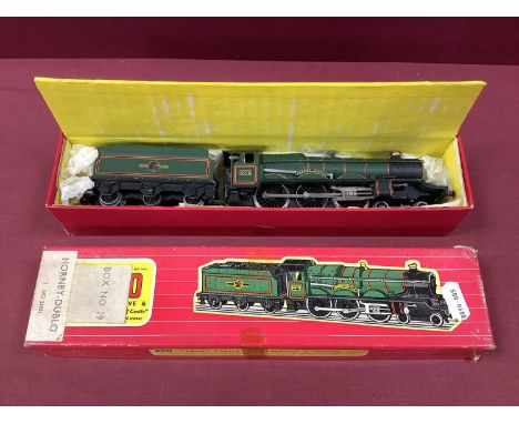 A Hornby Dublo 'OO; Gauge/4mm Boxed Castle Class 4-6-0 Steam Locomotive with Six Wheel Tender, BR green "Cardiff Castle" R/No