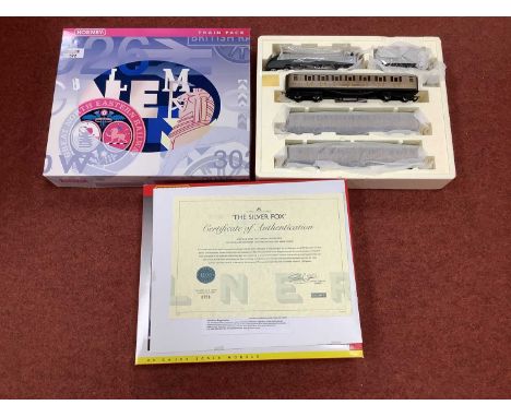 Hornby (Ch) Ref No R2373M 'OO' Gauge/4mm "The Silver Fox" Train Pack, consisting of a Class A4 4-6-2 steam locomotive "Silver