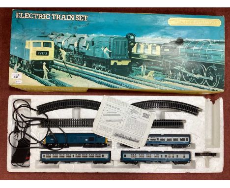 Hornby Train Set R.825, containing a Class 37 locomotive and three coaches, British Rail livery, playworn, in a faded box, un