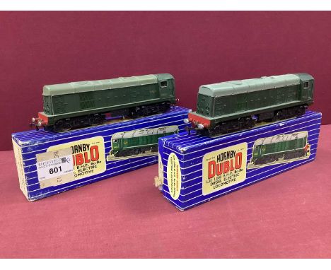 Two Hornby Dublo 'OO' Gauge/4mm Three Rail Boxed Class 20 Bo-Bo Diesel Locomotives, Ref No L30 BR green R/No D8000, both good