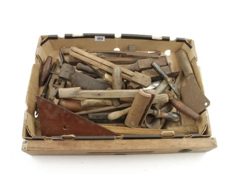 A box of tools G