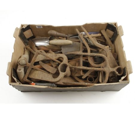 A quantity of gardening and other tools G