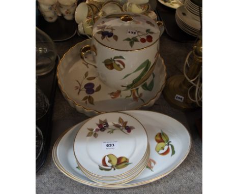 A collection of Royal Worcester Evesham pattern tablewares Condition Report: Condition report not available on this lot. 