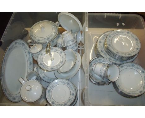 Large selection of Noritake Blue Hill dinner service comprising six dinner plates, six tea plates, six side plates, six sauce