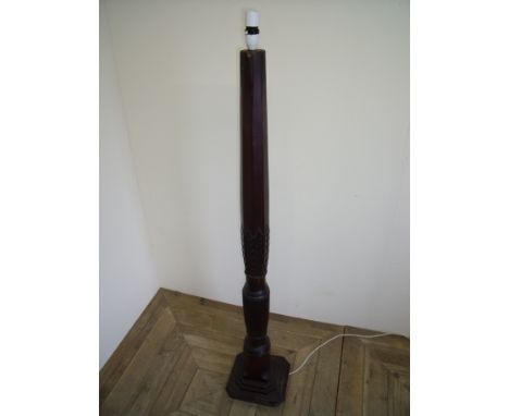 Quality early 20th C carved mahogany standard lamp with fluted column with carved detail and stepped square base  