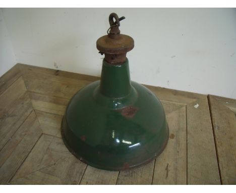 Green enamel industrial style centre light fitting (diameter 41cm)