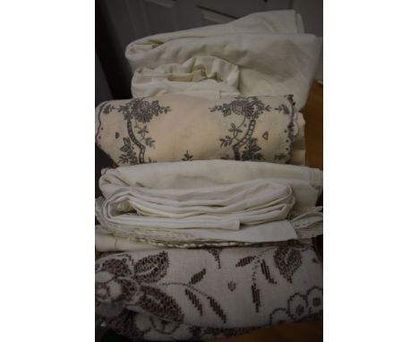 A mixed box of vintage and antique table linen to include cut work examples, tray cloths with crotchet edging and more, also 