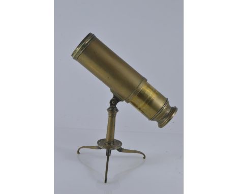 Miniature brass refractor telescope D4cmPinhole blocked/sealed with age. Crack to inside cover tinted lens. Light scratches t