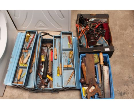 A TOOLBOX PLUS TWO TRAYS OF HAND TOOLS TOGETHER WITH TRAYS OF SCREWS ETC
