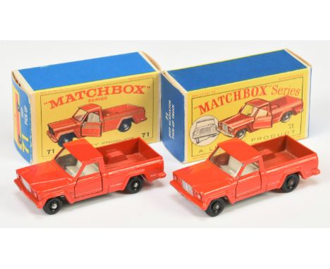 Matchbox Regular Wheels 71b Jeep Gladiator Pick-up Truck pair (1) - white interior, gloss black base without patent number, 1