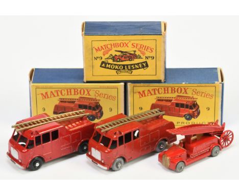Matchbox Regular Wheels group (1) 9a Dennis Fire Engine - red body with gold trim, type A driver with cast open gap between a