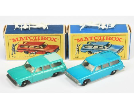 Matchbox Regular Wheels 42b Studebaker Lark Station Wagon pair (1) blue body &amp; similar roof slide without cast letter B, 