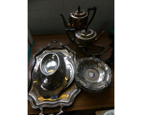 A mixed lot of various silver-plated wares comprising tea service, various trays and side dishes 