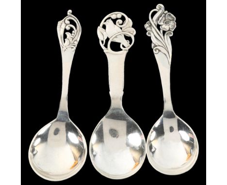 3 Danish Art Deco silver preserve spoons, largest length 12cm, 1.5oz total (3)No damage or repairs, only light surface wear 