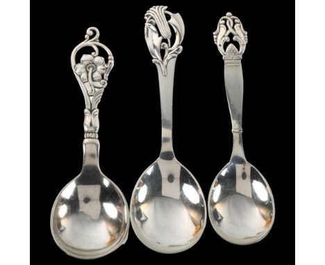 3 Danish Art Deco silver preserve spoons, largest length 14.5cm, 2.4oz total (3)No damage or repairs, only light surface wear