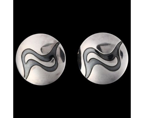 NIELS ERIK FROM - a pair of Danish sterling silver and niello abstract disc earrings, with clip fittings, earring diameter 25