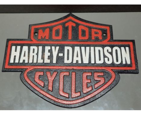 CAST METAL MOTOR CYCLES HARLEY DAVIDSON SIGN 33.5CM X 26CM