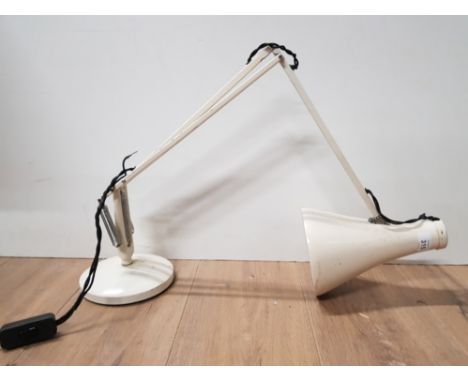 A HERBERT TERRY AND SONS LTD CREAM ANGLEPOISE LAMP