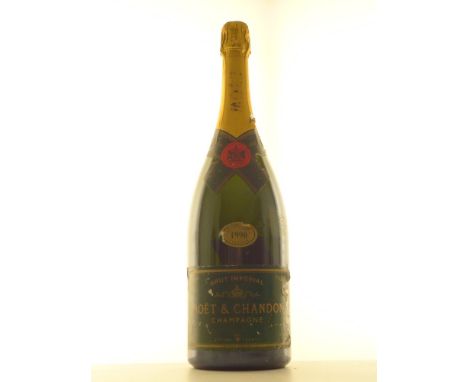 Champagne Moët et Chandon Brut Vintage 1990   1 Mag From a sussex collector