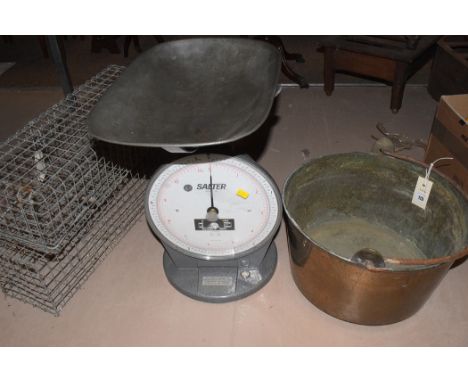A pair of Salter baby scales model no. 250; a brass preserve pan; and two squirel traps.